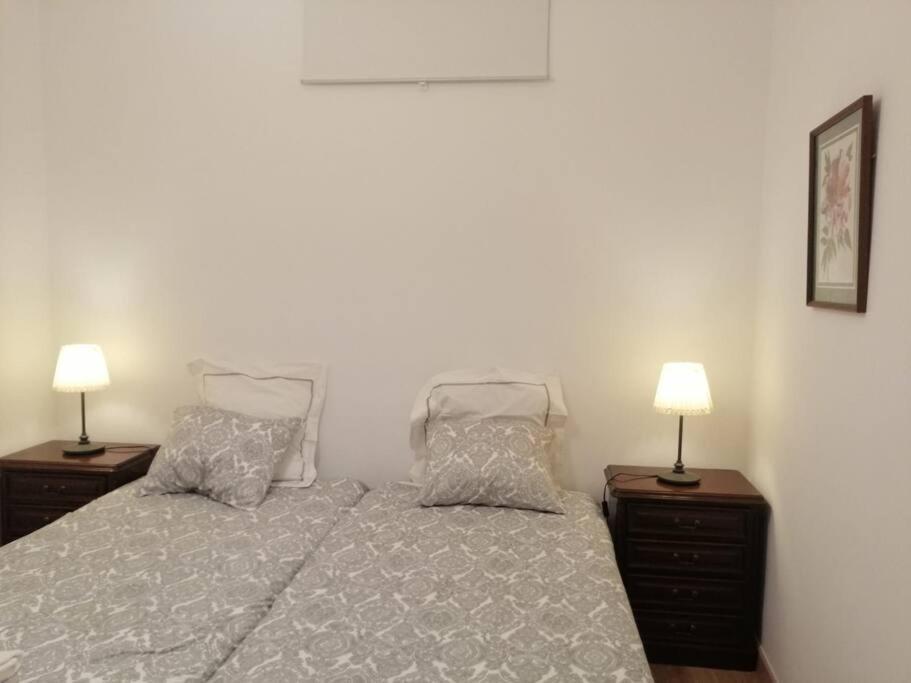 Casa Da Praia Da Poca - Apartamento Tulipa إستوريل المظهر الخارجي الصورة